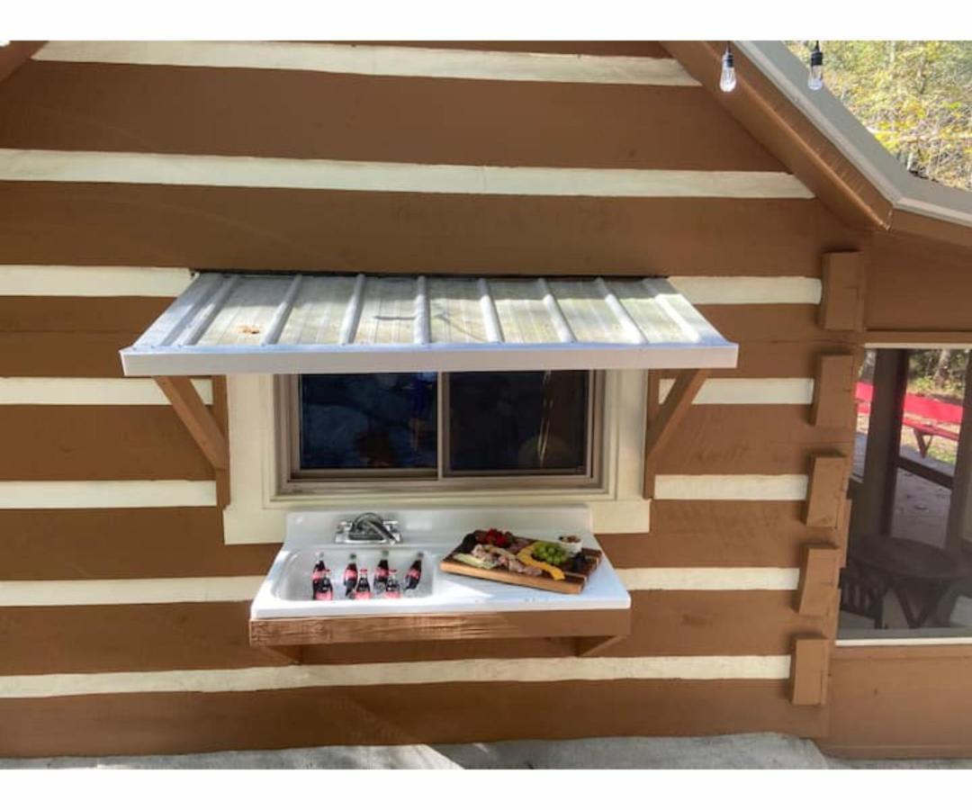 Beary Relaxing Cabin - Rustic With Outdoor Patio Townsend Exterior foto